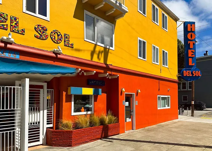 Hotels with pool Del Sol